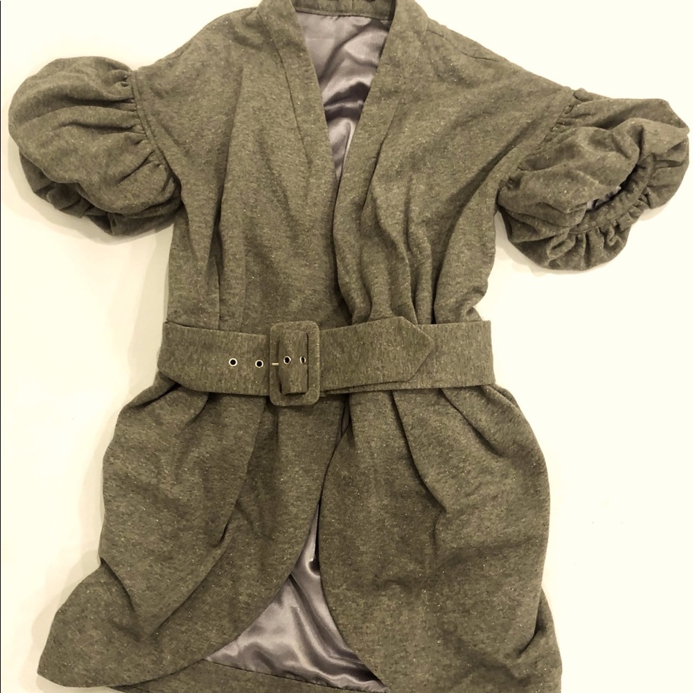 Short Sleeved Belted Gray Sweater XS